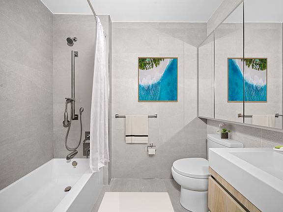 5th image of 90 John St #1120