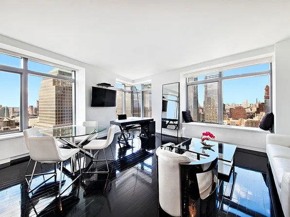 123 Washington St APT 38B, New York, NY 10006