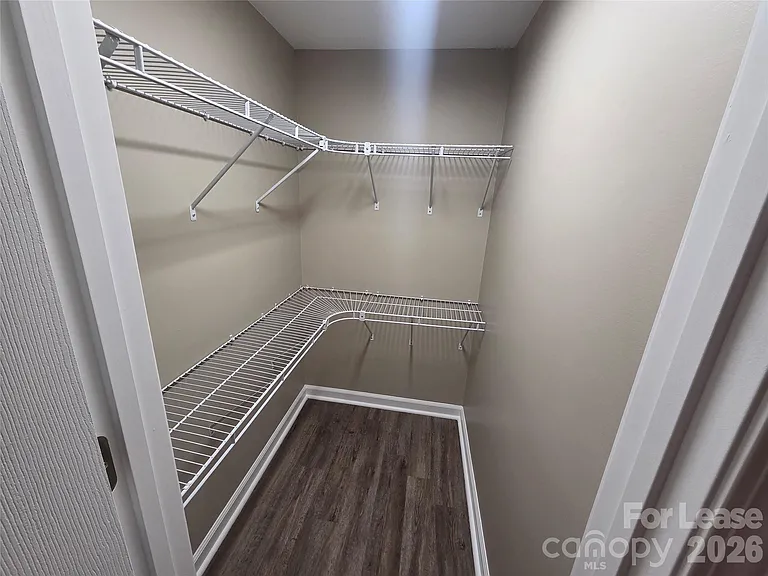 525 12th St SW #26 — Photo 10