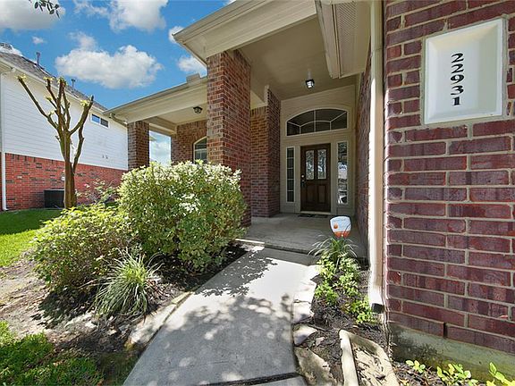 3rd image of 22931 Cinder Creek Ct