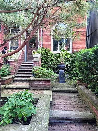 45 Grant St Photo 1