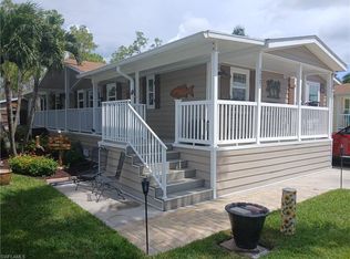 1220 Diamond Lake Cir, Naples, FL 34114