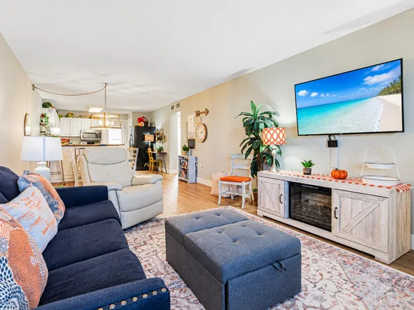 885 Santa Rosa Blvd, Fort Walton Beach, FL