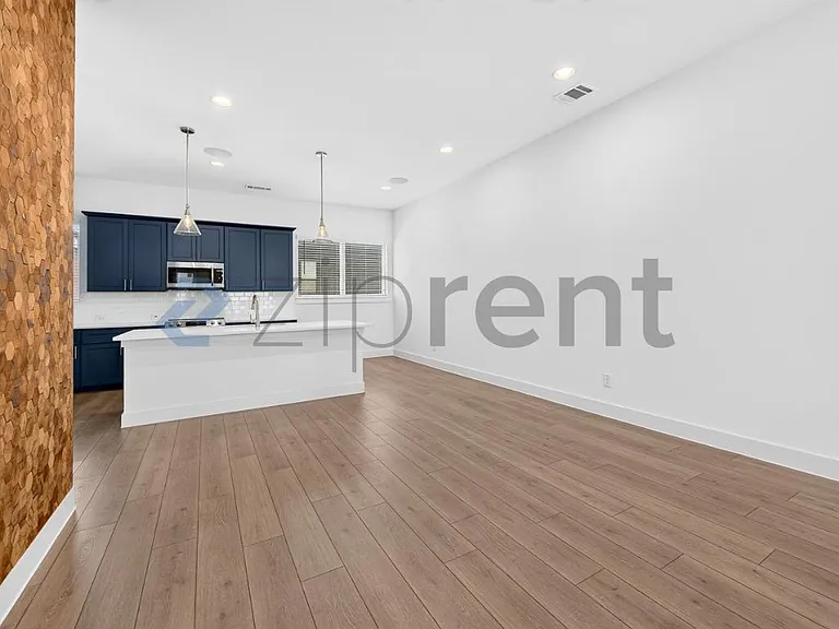 1733 W Cantey St — Photo 11