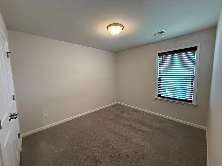 219 Winding River Dr — Photo 22