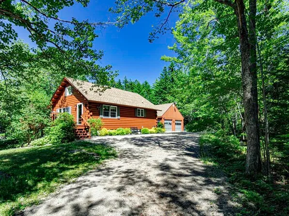 34 Williams Brook Road, Gouldsboro, ME 04607