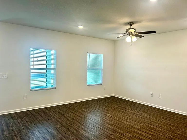 4590 SW 83rd Loop — Photo 11