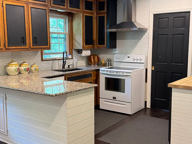 265 Chaffin Rd — Photo 10