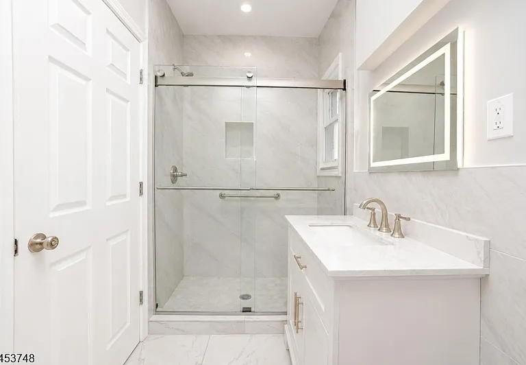 734 Summer Ave #1 — Photo 15