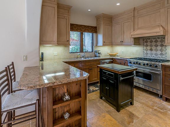3rd image of 116 W Los Olivos St Unit C