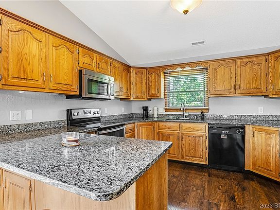 4th image of 183 Rock Dove Ln Unit 3B