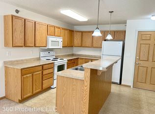 4393 Calico Dr S #101, Fargo, ND 58104