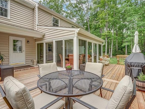 3rd image of 10307 Salford Ct