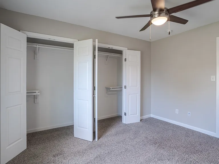 Villages at Parktown Apartment Homes — Photo 21