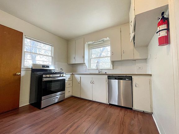 2nd image of 2125 S High St #2125