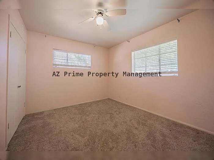 1838 E Hazelwood St — Photo 21