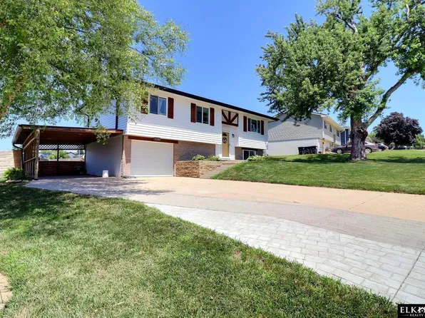 21216 Welsh Rd, Elkhorn, NE 68022