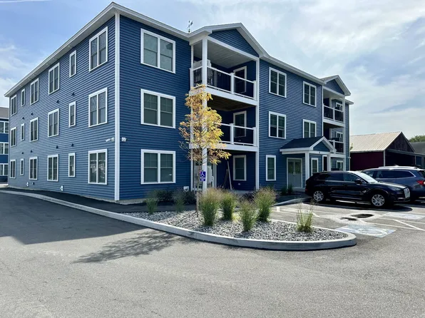 2-4 Diane Way #102, Windham, ME 04062