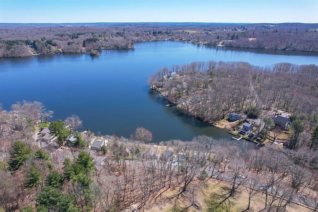 39 1/2 W Sutton Rd, Sutton, MA 01590 Zillow