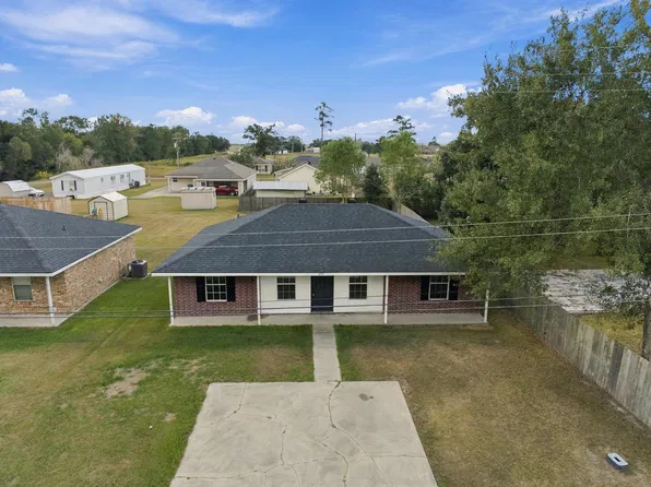 608 E 2nd St, Iowa, LA 70647