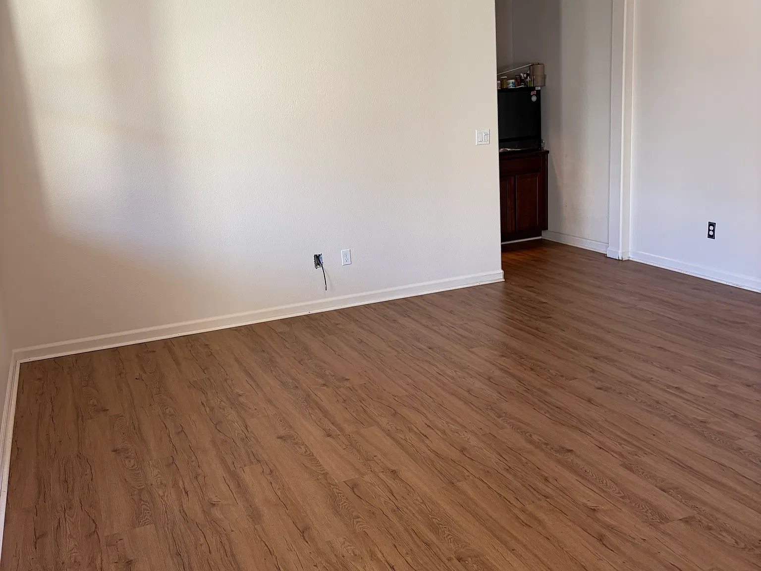 3 bed, 1571 sqft, $3,650 — Photo 3
