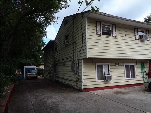 3rd image of 6 Bayonne Ave