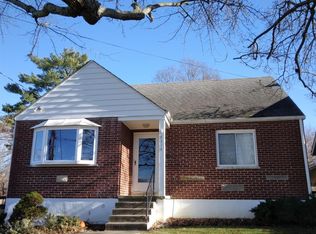 8314 Lake Ave, Cincinnati, OH 45236