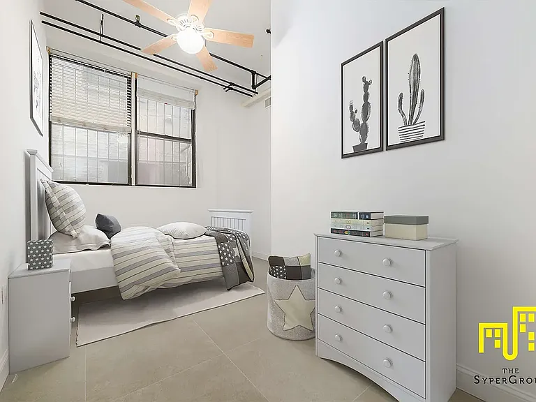 222 25th St #108 — Photo 3