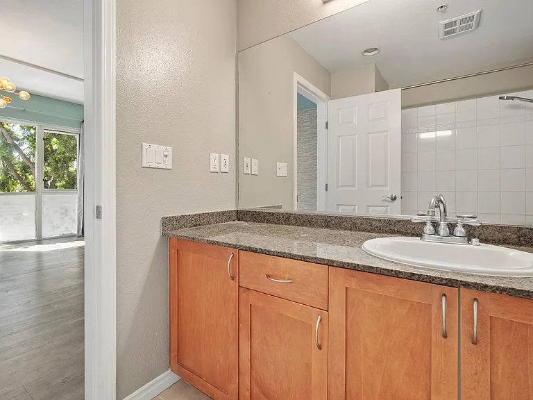 1240 India St #101 — Photo 25