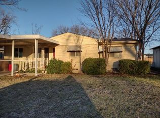 1425 Hillcrest St, Mesquite, TX 75149