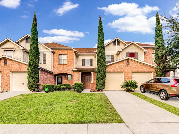 13146 Lawsons Creek Ln, Houston, TX 77072