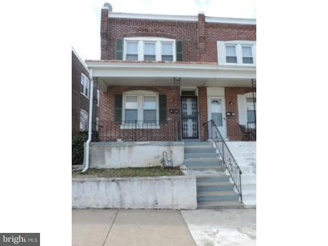 1308 Crosby St photo 1