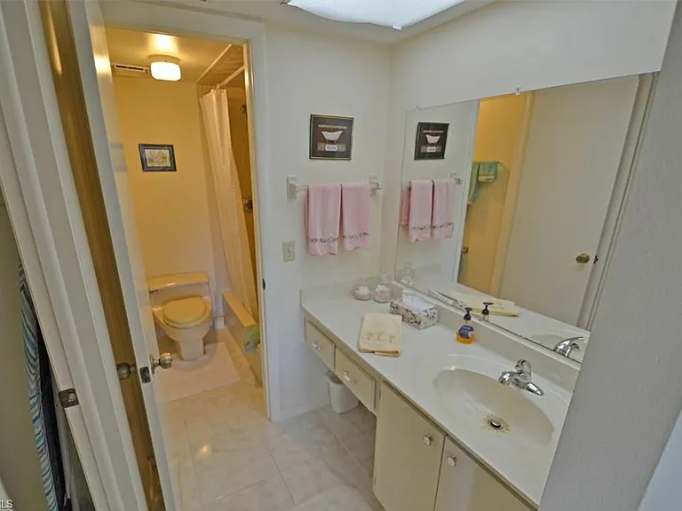 135 Palm Dr #12 — Photo 12