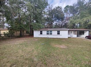 1104 Leone Ave, Valdosta, GA 31602