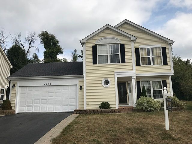 1st image of 1838 Cambridge Dr