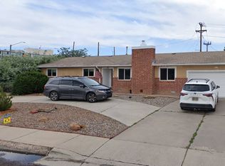 1712 Helena Dr, Gallup, NM 87301