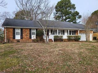 4725 Red Coat Rd, Virginia Beach, VA 23455
