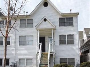 1830 Darrow Ave #B, Evanston, IL 60201