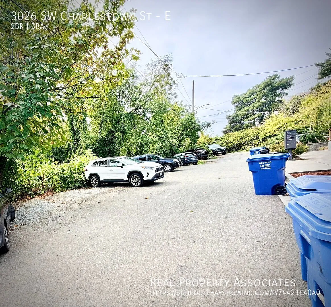 Modern West Seattle Townhome with Rooftop Views and TWO Separate Living Spaces — Photo 3