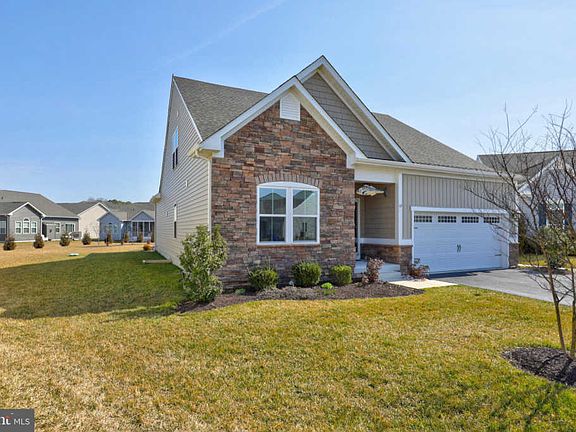 3rd image of 30721 Bufflehead Ln