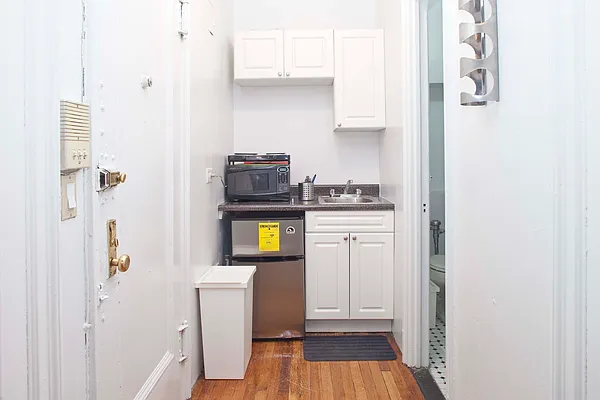 Rented by Big Apple Living | media 6