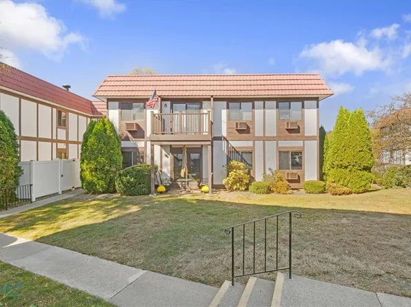 12 Skyline #16, Fishkill, NY 12524