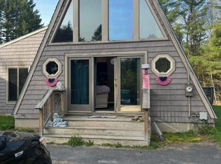 80 Foss Rd, Madison, ME 04950