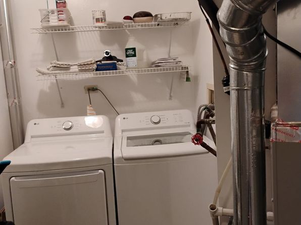 1485 Johnstown Ln APT D, Wheaton, IL 60189