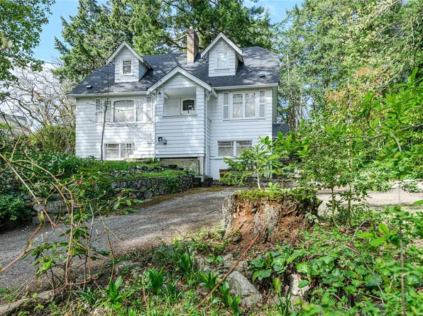 1254 Burnside Rd W, Saanich, BC V8Z 1N8