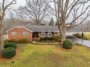 4047 Lakeland Ave, Winston Salem, NC 27101