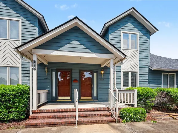 101 E Fairway Oaks Ln, Easley, SC 29642