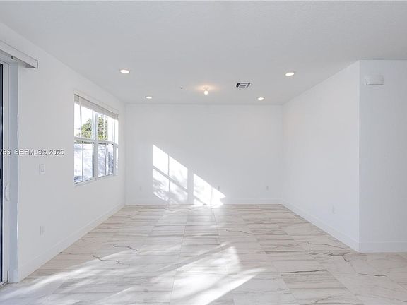 5th image of 17172 SW 2nd Cir #17172