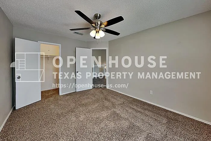 5711 Sterling Green Trl — Photo 14