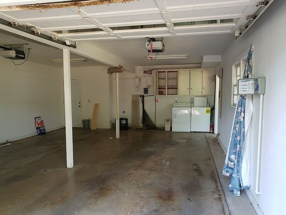 2nd image of 4407 University Ave